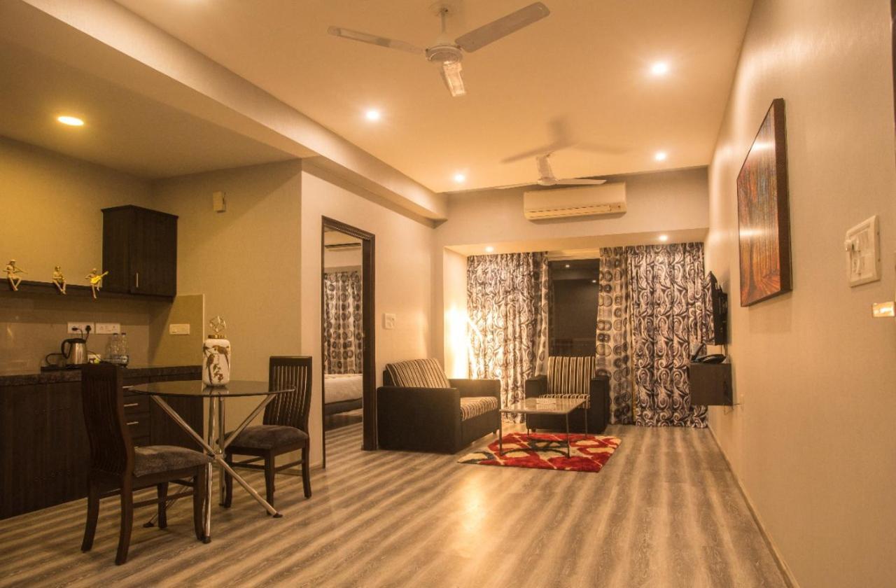 Encore Suites Goa Panaji Exterior photo